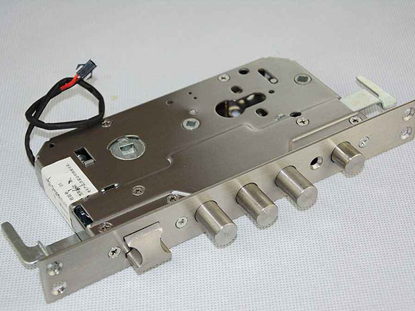 桦南24小时上门开锁公司